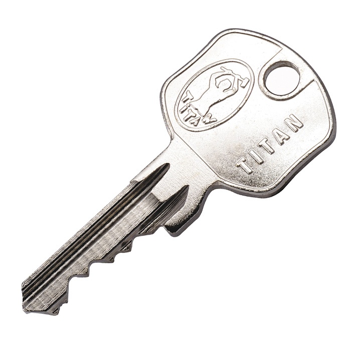 Ключ із логотипом Titan